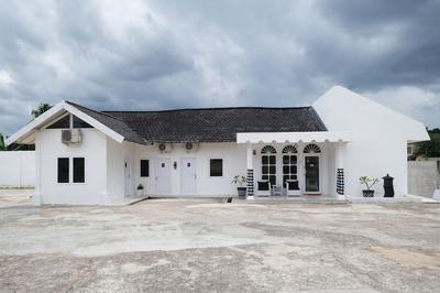 OYO 2557 The Apple Residence