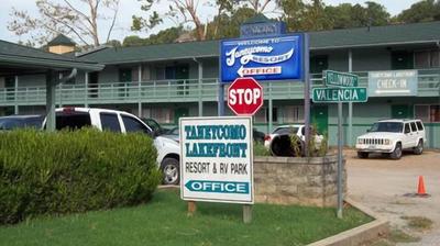 Taneycomo Lakefront Resort