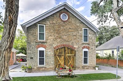Historic Laramie Condo - 3 Blocks to Downtown & UW
