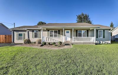 Classic Murfreesboro Home w/ Grill & Yard!