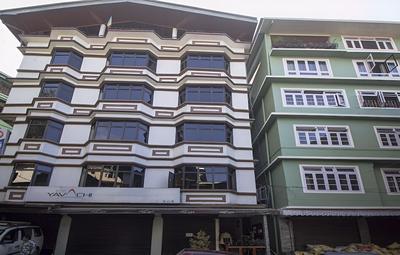 OYO 24798 Kiwi Hotel Yavachi