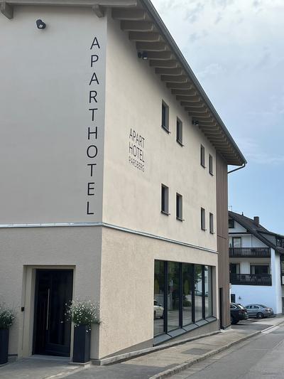Aparthotel Parsberg Green Design Ferstl