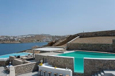 Villa Sapphire 6BR Hot Tub & Pool Ornos