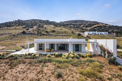 Antiparos Atelier Villa