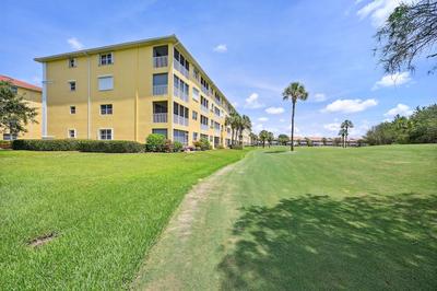 Elegant Naples Condo w/ Golf View & Community Pool