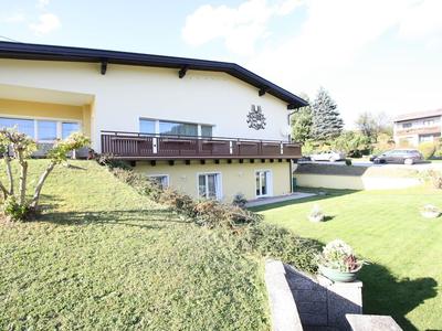 Spacious Apartment near Ski Area in Liebetig