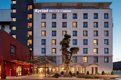 Kyriad Prestige Lyon Est - Saint Priest Eurexpo Hotel and Spa