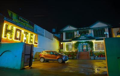 Treebo Spring Birds - Kainchi Dham