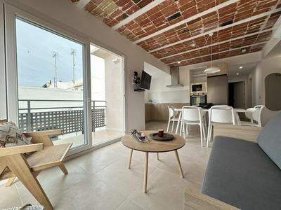 Arago 273 in Roses With 2 Bedrooms and 2 Bathrooms