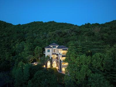 Miyue Shenzhen Tianlu Secret Wild Wizard Holiday Hotel