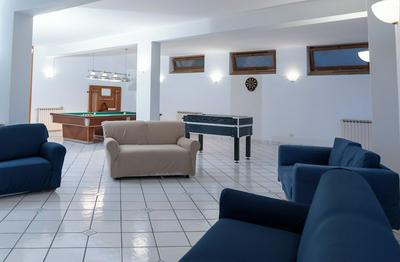 La Perla Blu - De Vivo Realty
