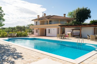 Villa Polignano con Piscina by Wonderful Italy