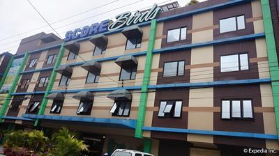 Score Birds Hotel