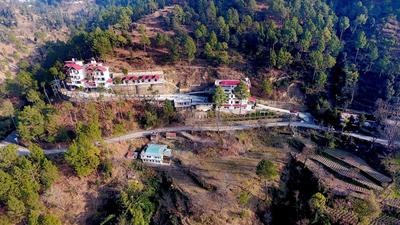 Hotel Chail Retreat-A Boutique Resort