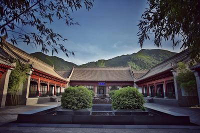 ZuoYouKe Qinling West Brigade Hotel