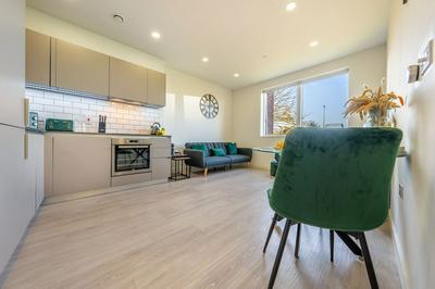 Luxury 1 Bedroom Serviced Apartment in the Heart of Stevenage, 사진 2