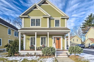Stunning House w/ Deck, Game Room & Home Gym!