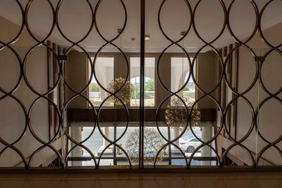 Sunday Emerald Hotel