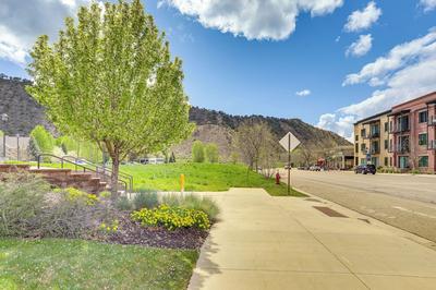 Near Trail: Dtwn Eagle Ranch Condo w/ Balcony