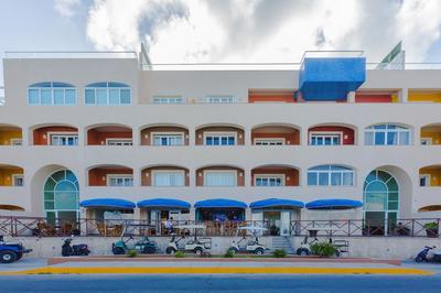 Isla 33 - One Bedroom Villa 2305