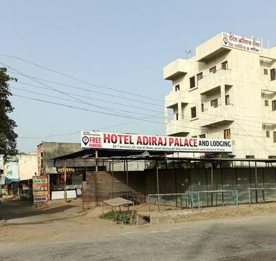 Hotel adiraj palace and lodging