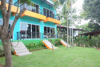 Samui Poshtel