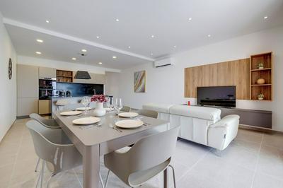 Elegant Sliema Penthouse, Panoramic Terrace