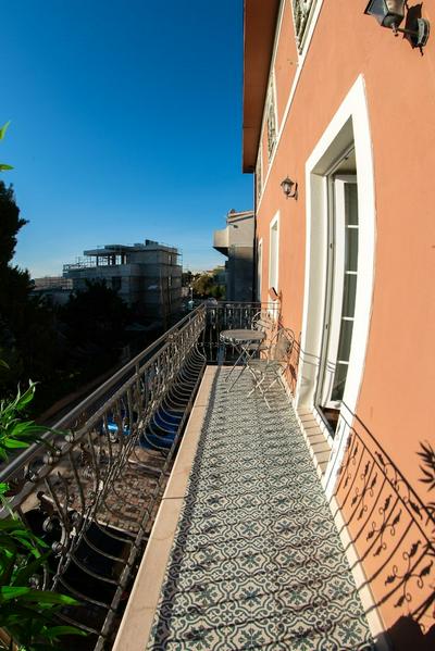 Luxury Apartment Eqanimity
