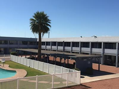 E-Z 8 Motel Phoenix Airporter