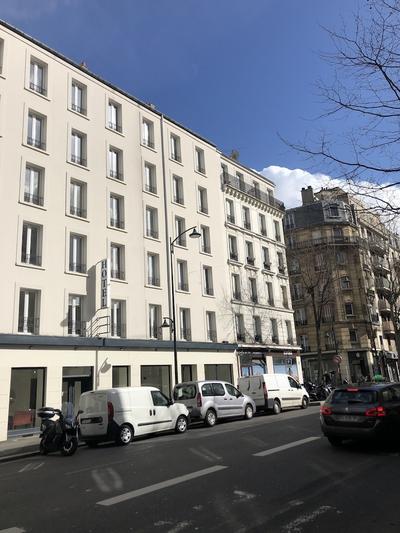 Hotel Le National Clichy Paris