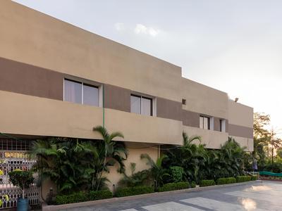 Goroomgo Excellent Stay Mallital Nainital