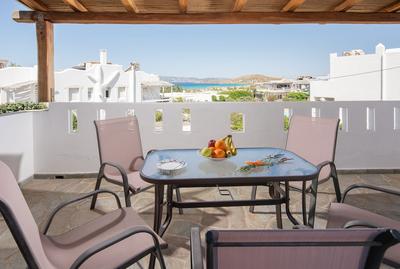 Aqua Naxos Apartments and Suites