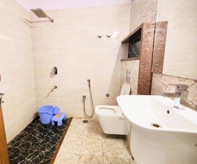 Hotel Roop Highlights