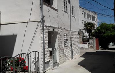 Downtown Park Suites