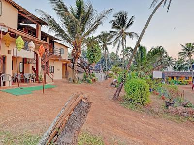 OYO 24176 Home Sea View Stay Anjuna Beach