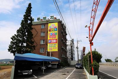 Seocheon Geumgang Beach