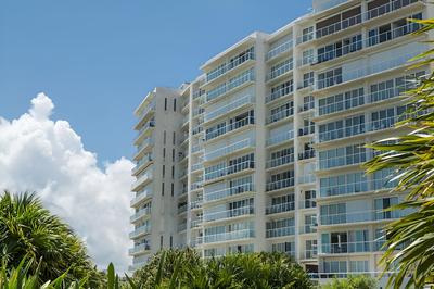 CARIBE Beachfront 2 BDR- Incredible Oceanview
