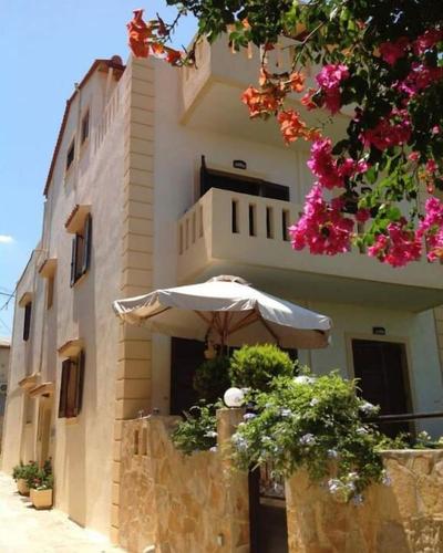 Asterias Studios Apartments