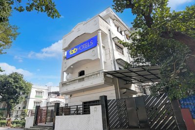 Fabhotel Springwood