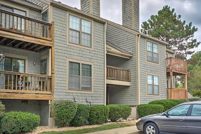 Shawnee Condo < 10 Mi to Downtown Kansas City!