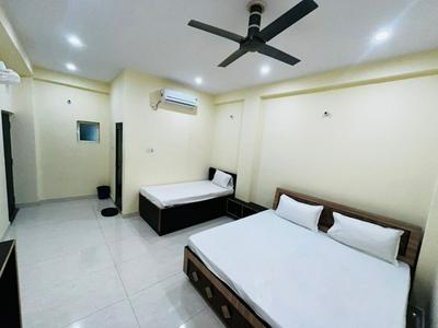 Goroomgo Kashi Residency Varanasi