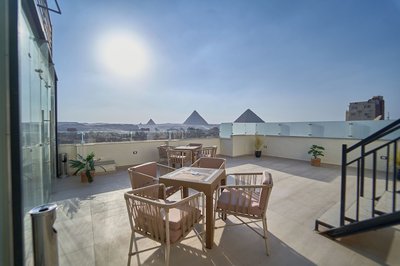 Merak Pyramids Hotel