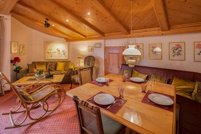 Sunneschlössli Lodge