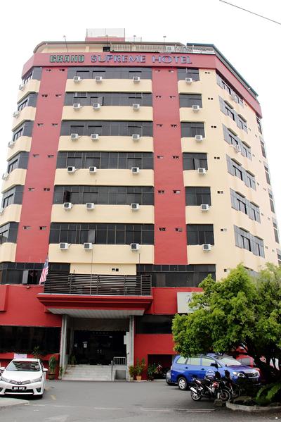 Grand Supreme Hotel
