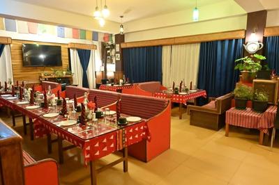 Goroomgo Pemaling Residency Pelling