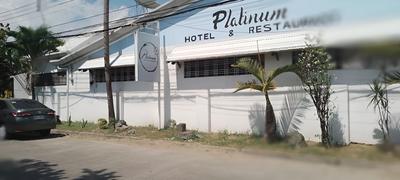 Platinum Hotel