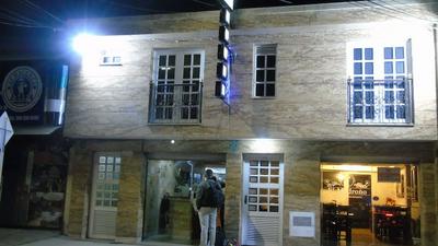 Hotel y Restaurante El Madroño