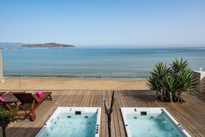 Domus Aqua, Member of Domus Elegance Collection