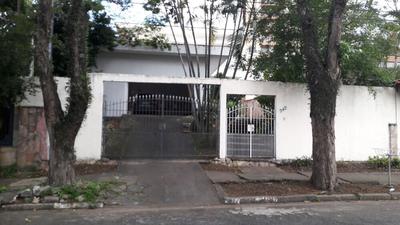 Confortable Suite in a Cozy House Excelent Location and Transport Acess