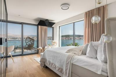 Villa Palace Al Nera Luxurius at sea With 2 Swimming Pools Saunas
